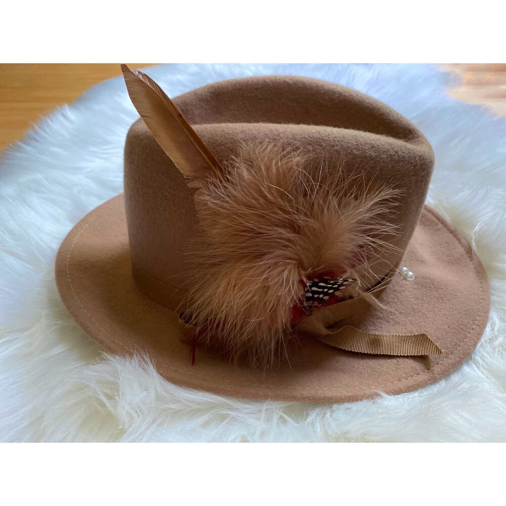 Vintage Lancaster Tan 100% Wool Fedora Hat with Feather Detail